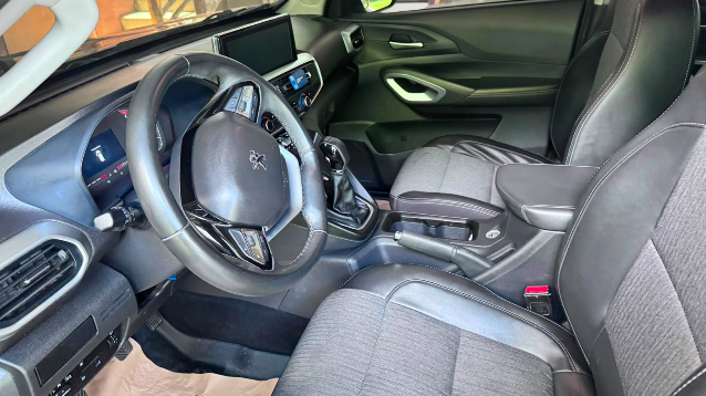 PEUGEOT LANDTREK - 2023